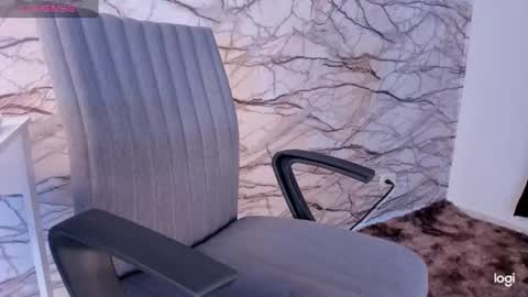 naty online show from 01-17-25, 10:01