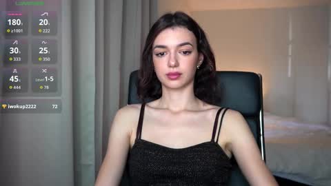 Snapshot of 0_perfect_imperfection_0 chatting on 11-26-25, 10:00 Olivia online show from 11-26-25, 10:00