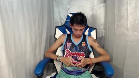 Snapshot of 0cir_asiansatisfy chatting on 06-22-26, 01:30 RICK online show from 06-22-26, 01:30
