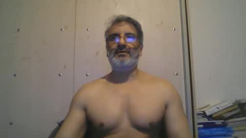 0luvmonkey online show from 04-19-26, 01:49