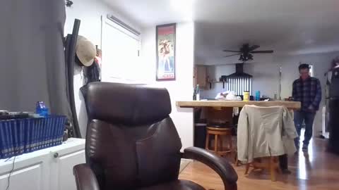 Snapshot of 0trickortreat0 chatting on 11-21-25, 06:17 CountryPrince online show from 11-21-25, 06:17