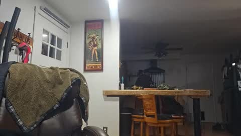 Snapshot of 0trickortreat0 chatting on 11-27-25, 01:40 CountryPrince online show from 11-27-25, 01:40