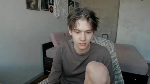 Adam online show from 04-11-26, 07:35