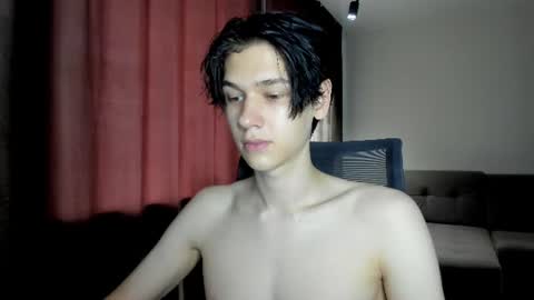 Snapshot of 0verlandd chatting on 07-06-26, 08:22 Adam online show from 07-06-26, 08:22