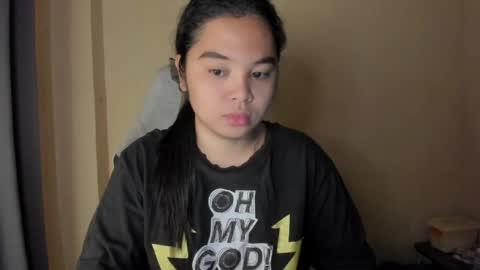 0wwlo0k online show from 04-06-26, 11:11