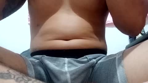 Snapshot of 1036nory12 chatting on 10-06-25, 02:31 1036nory12 online show from 10-06-25, 02:31