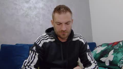 10in_deluxe online show from 12-17-25, 05:41