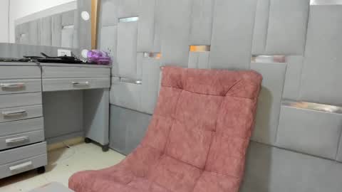 Snapshot of 11inchesblackcock chatting on 02-10-25, 08:21 cuteboybiigcock online show from 02-10-25, 08:21