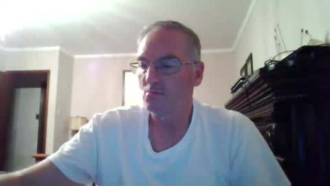 Snapshot of 123456ant chatting on 05-06-26, 03:13 123456ant online show from 05-06-26, 03:13