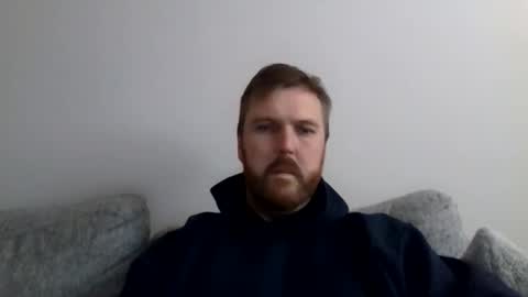 Snapshot of 123holt123 chatting on 05-28-26, 10:40 123holt123 online show from 05-28-26, 10:40