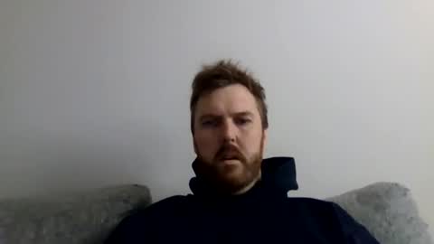 Snapshot of 123holt123 chatting on 06-15-26, 02:52 123holt123 online show from 06-15-26, 02:52