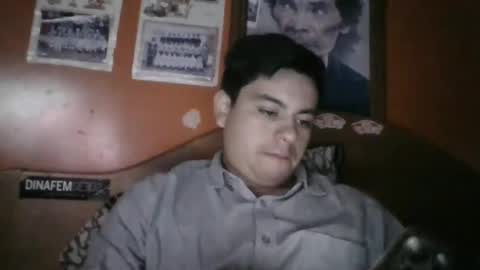 Snapshot of 12agus98 chatting on 09-30-25, 07:02 12agus98 online show from 09-30-25, 07:02