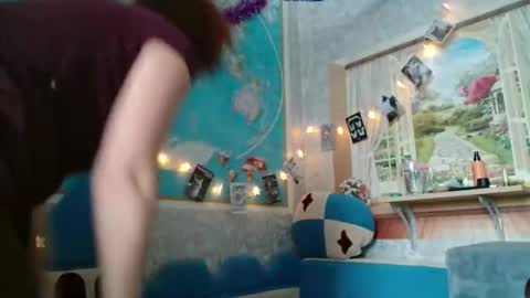 12ennie online show from 02-08-26, 08:18