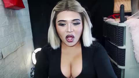 sexy kia online show from 03-26-26, 01:11