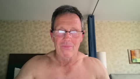 13glanmorfa online show from 02-08-25, 05:08