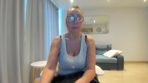 Snapshot of 14risha chatting on 02-04-26, 09:26 14risha online show from 02-04-26, 09:26