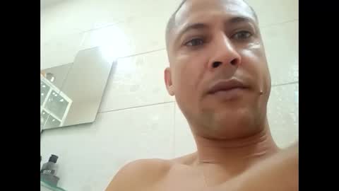 155decuzinho online show from 12-18-25, 04:57