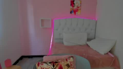 18candy online show from 12-20-24, 09:50