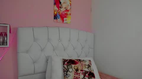 18candy online show from 09-15-25, 10:10