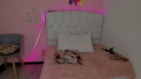 18candy online show from 03-05-26, 11:23