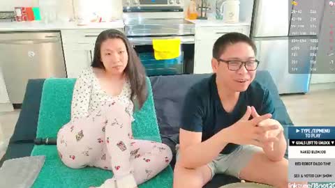 Snapshot of 18not20 chatting on 06-14-26, 02:24 Tong Ralph online show from 06-14-26, 02:24