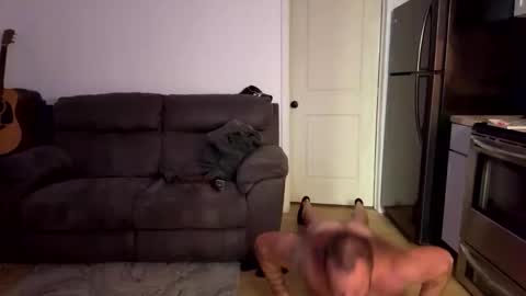 Snapshot of 1981thor chatting on 12-19-25, 03:30 1981thor online show from 12-19-25, 03:30