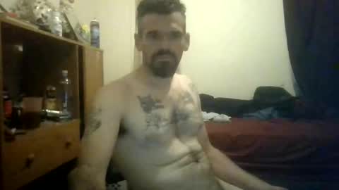 Snapshot of 19johnnyblunt91 chatting on 05-10-26, 06:51 19johnnyblunt91 online show from 05-10-26, 06:51
