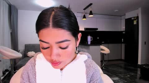 Hello soy bonnie  online show from 09-12-25, 01:49