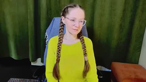 Snapshot of 1goldilocks chatting on 02-24-26, 03:10 online show from 02-24-26, 03:10