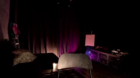 Lily 3 online show from 01-30-25, 02:58