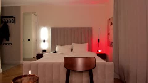 Snapshot of 1i1ypa1mer chatting on 01-18-26, 06:55 Lily 3 online show from 01-18-26, 06:55