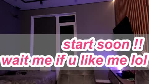 Lily 3 online show from 04-29-26, 07:53