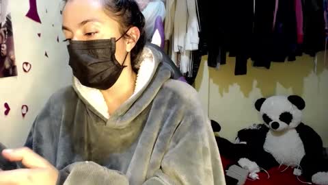 Snapshot of 1kandylove chatting on 09-17-25, 10:00 1kandylove online show from 09-17-25, 10:00