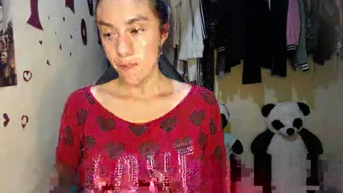 Snapshot of 1kandylove chatting on 10-27-25, 01:31 1kandylove online show from 10-27-25, 01:31