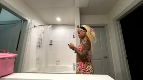 1lexibae online show from 07-17-26, 06:53