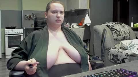 Snapshot of 1lindsey1 chatting on 02-22-25, 11:57 1LINDSEY1 online show from 02-22-25, 11:57