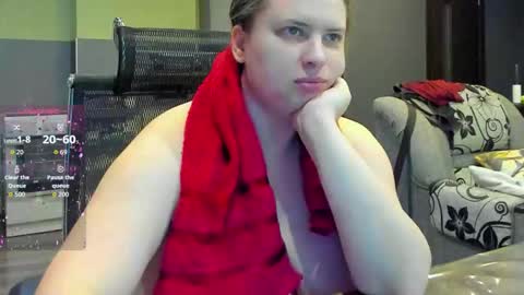 Snapshot of 1lindsey1 chatting on 10-17-25, 09:01 1LINDSEY1 online show from 10-17-25, 09:01