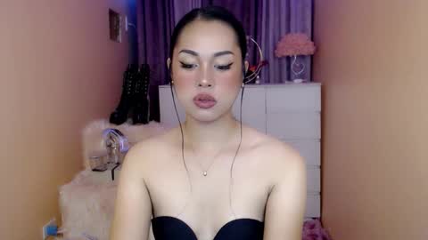 Snapshot of 1miracle_tranny chatting on 01-07-26, 05:43 1miracle_tranny online show from 01-07-26, 05:43