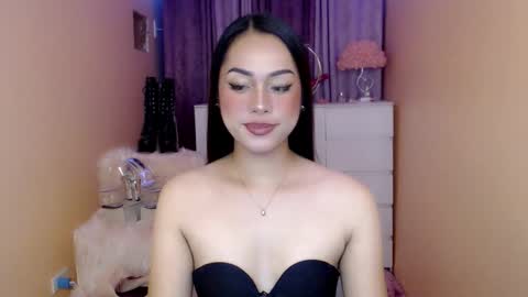 Snapshot of 1miracle_tranny chatting on 01-15-26, 03:44 1miracle_tranny online show from 01-15-26, 03:44