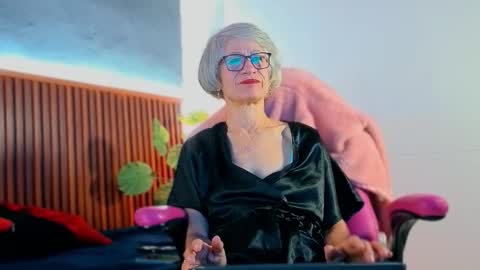 Miss Monserrate online show from 02-04-26, 12:55