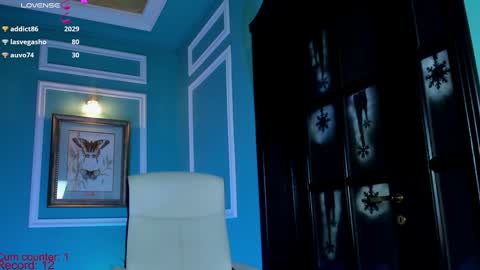 Moona  online show from 12-29-24, 06:27