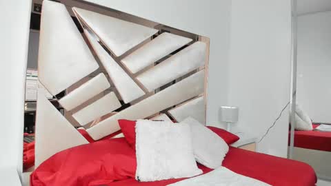 Luisa online show from 02-09-25, 08:02