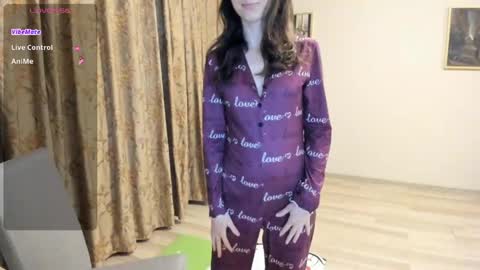 molly online show from 05-18-26, 06:47