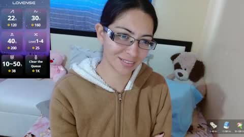 Snapshot of 1sasha_grey__1 chatting on 12-17-24, 11:38 paola online show from 12-17-24, 11:38