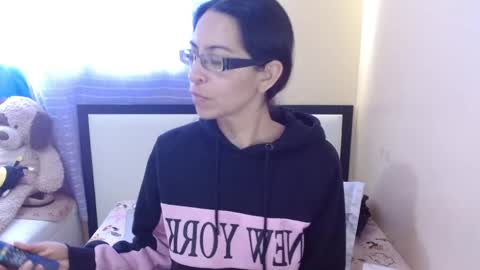 Snapshot of 1sasha_grey__1 chatting on 09-17-25, 08:32 paola online show from 09-17-25, 08:32