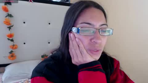 paola online show from 03-19-26, 07:51