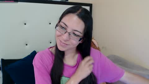 Snapshot of 1sasha_grey__1 chatting on 06-04-26, 08:59 paola online show from 06-04-26, 08:59