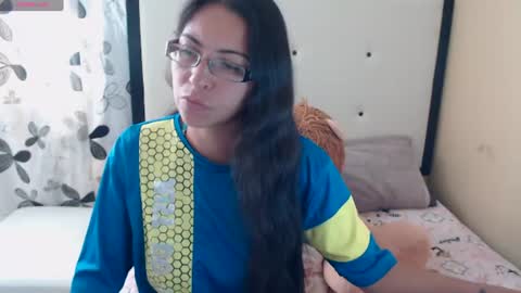 Snapshot of 1sasha_grey__1 chatting on 06-16-26, 08:44 paola online show from 06-16-26, 08:44