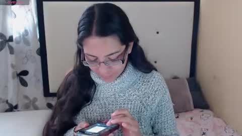 Snapshot of 1sasha_grey__1 chatting on 07-17-26, 06:13 paola online show from 07-17-26, 06:13