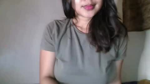 Snapshot of 1smile4u chatting on 05-03-26, 01:50 1smile4u online show from 05-03-26, 01:50